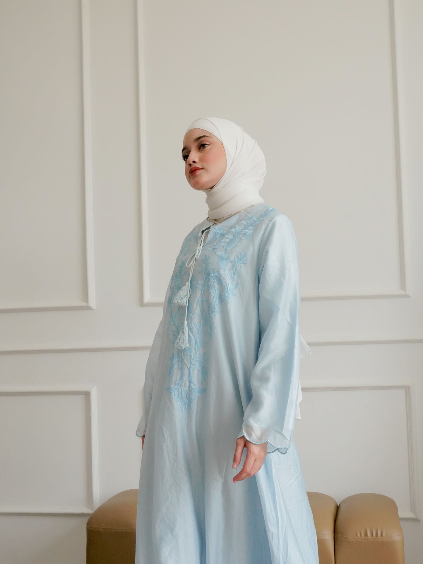 Amelia Abaya