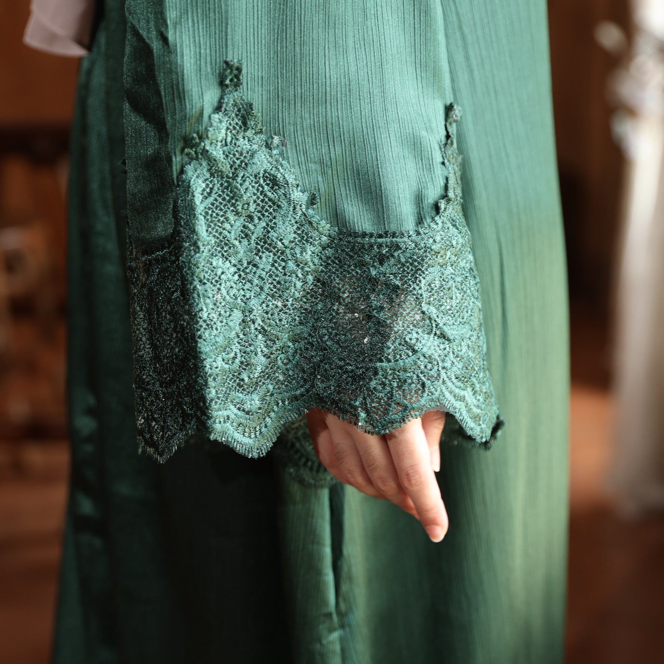 Amara Dress in Green ALIAANGGUN Amara Dress in Green ALIAANGGUN